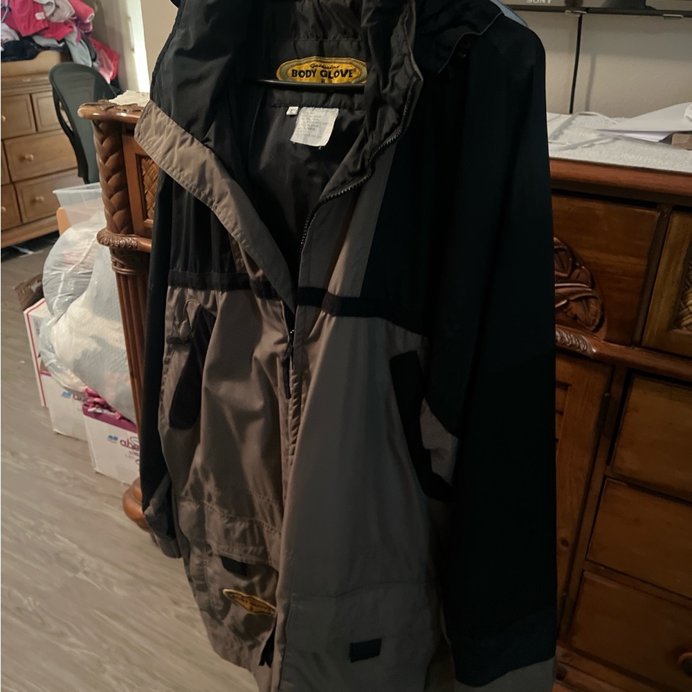 Body Glove Black and Gray Jacket